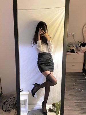 美女黑丝合集 - 雨点资源网